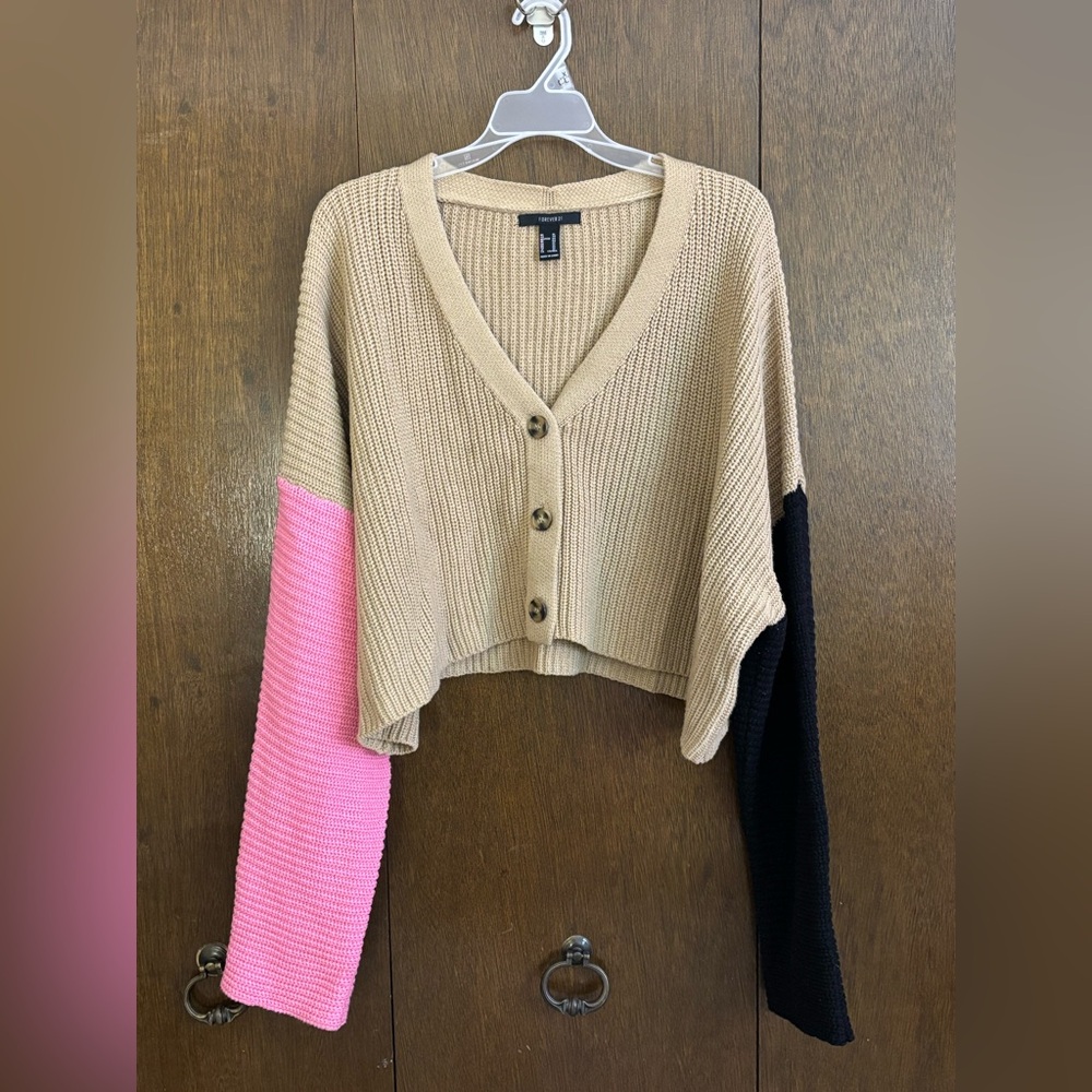Cropped Colorblock Cardigan